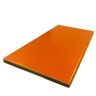 1220X2440MM Placa revestida de alumínio leve para protecção contra incêndio em acabamento escovado