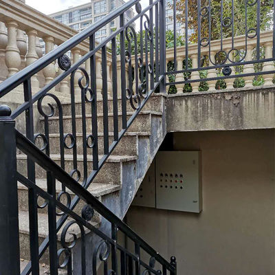 Modern Apartamento Mural Montado Escalão de Ferro Forjado Barra de Manobras para Design de Casa