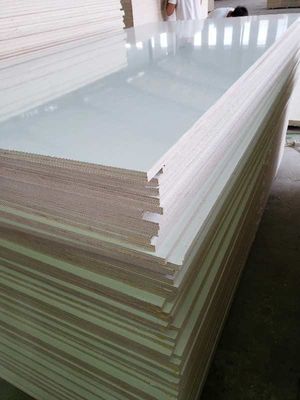 Painel interno de placas de revestimento de madeira com placas ecológicas padrão E1 e sem tinta