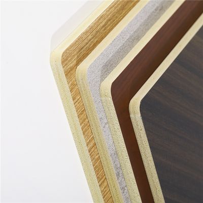 Tabela decorativa WPC com função impermeável e à prova de água