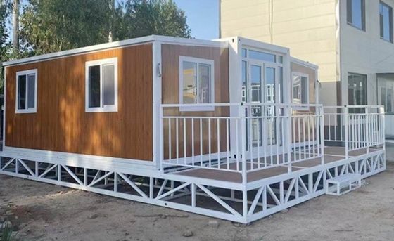 Fácil de montar Sala dobrável Casas prontas para viver Estilo de design moderno Moldura de telhado poligônico