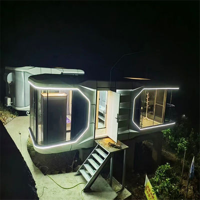 A vida minimalista tornou-se fácil com casas pré-fabricadas em estilo de fazenda feitas de painéis de sanduíche
