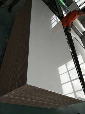 Placa de MDF impermeável de design moderno para design de interiores e materiais de construção