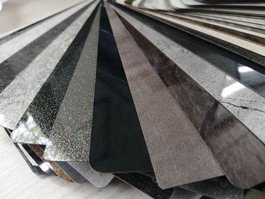 Painéis laminados de resina de alta pressão ecológicos A escolha perfeita para design de interiores