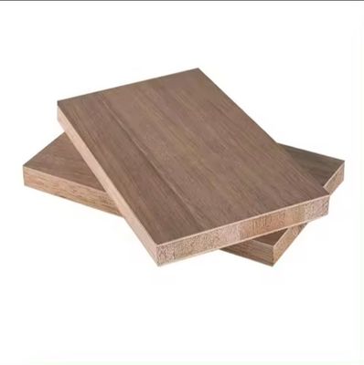 Grade FIRST-CLASS 3mm-21mm Melamina laminada para aplicações marítimas