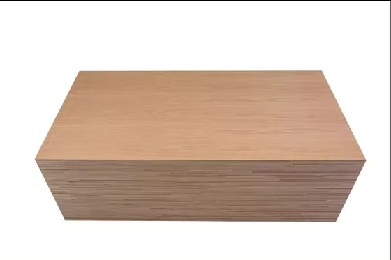 Full Birch Core E0 Finê de madeira de bétula Mobiliário contraplacado 6mm 18mm 25mm para interiores modernos