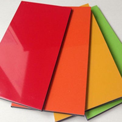 Folhas de revestimento de parede exterior coloridas de espessura 2/3/4/5/6 mm para instalações ao ar livre