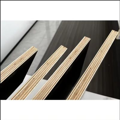 Moderno de pinho Shuttering contraplacado antiderrapante para construção 4x8 9mm 12mm 15mm 18mm 21mm