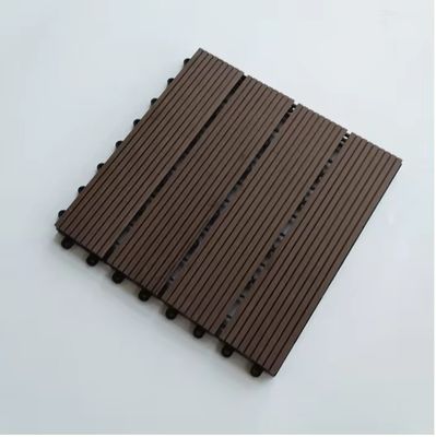 Terraço Madeira Plástico Composite Café WPC 300 * 300mm azulejos de piso para jardim ao ar livre suave